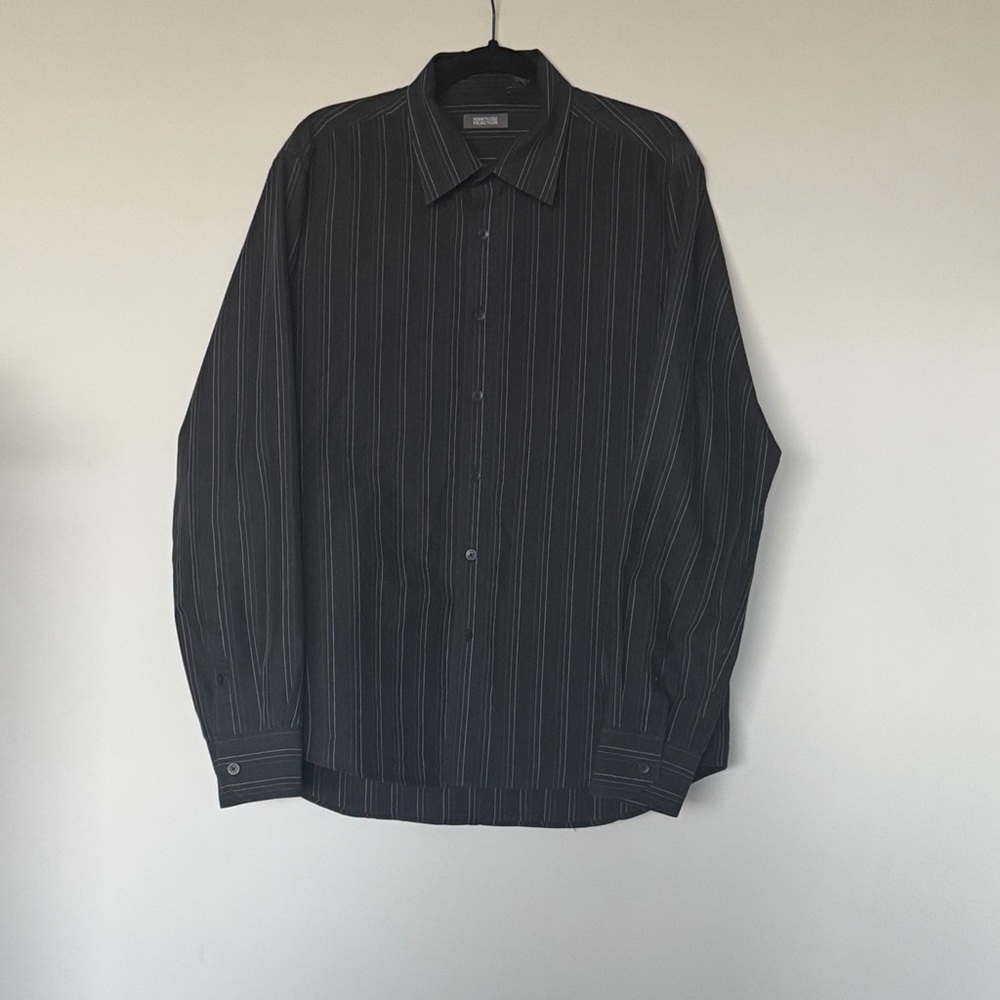 Kenneth Cole Charcoal Gray Pinstripe Shirt 🎁